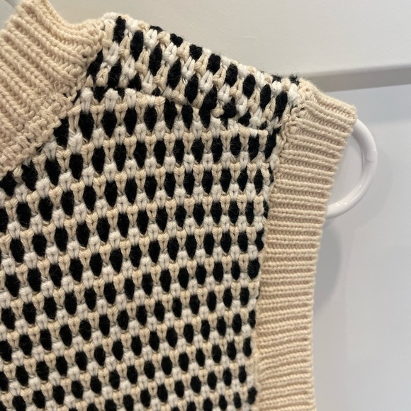 Anthropologie Varley Knowles textured knit vest - Picture 6 of 7